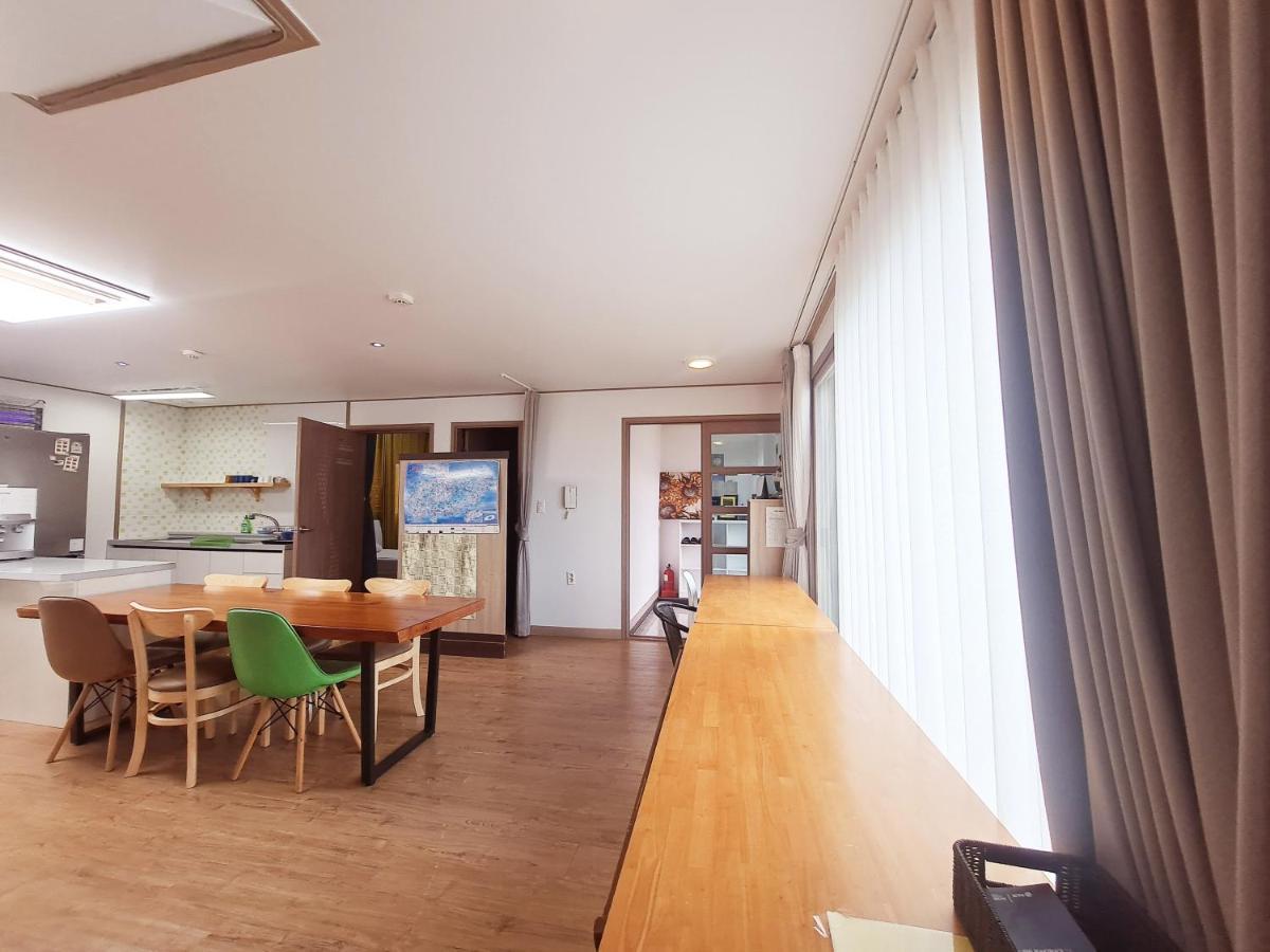 Jeju Gillime Pension Экстерьер фото
