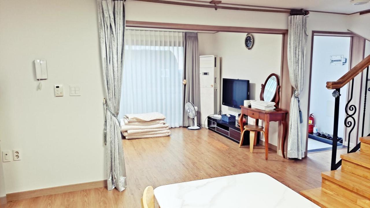Jeju Gillime Pension Экстерьер фото
